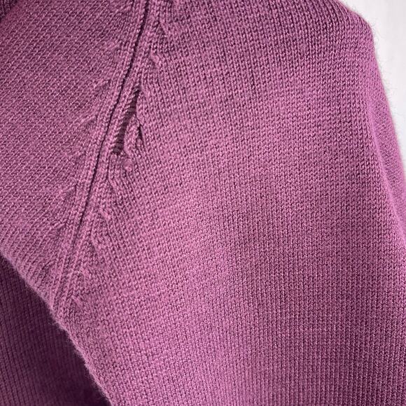 QED London Lace Turtleneck Cropped Sweater - Picture 7 of 12
